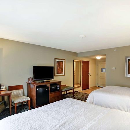 Hampton Inn And Suites New Hartford/Utica Exteriör bild